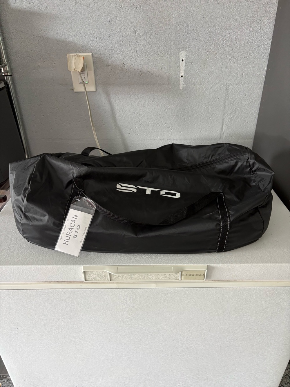 Genuine Lamborghini Huracán STO car cover kit (KIT COPRIAUTO) 4T3860636
